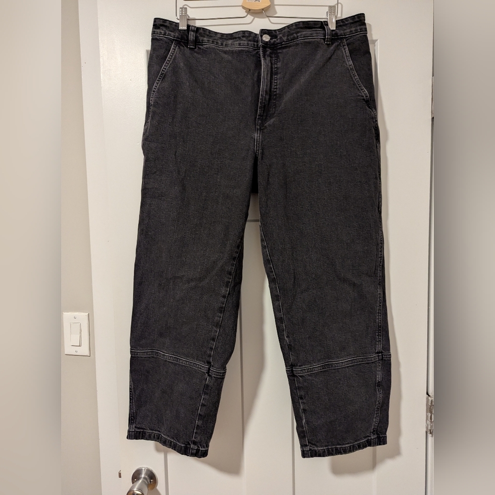 Everlane Utility Barrel Jean, 33, Washed Black